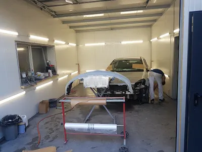 USŁUGI SAMOCHODOWE ORZEŁ LAKIERNIA BLACHARNIA WULKANIZACJA